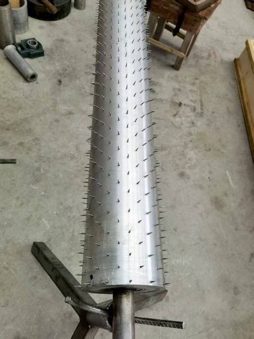 high-density pinned perforating roller for lamination